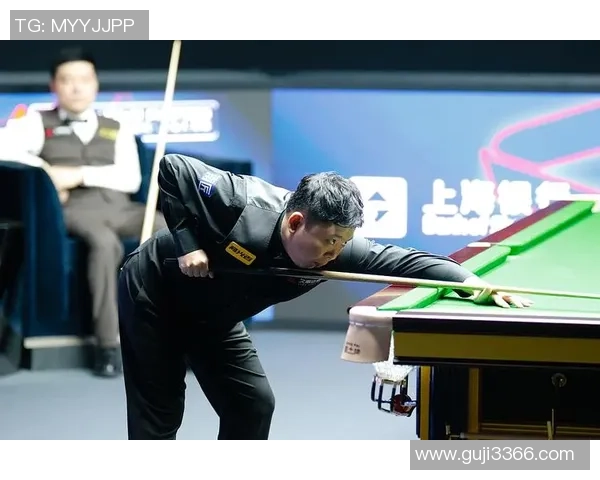 上海篮球队在大师赛积分榜上以81分稳居第一名展现强劲实力